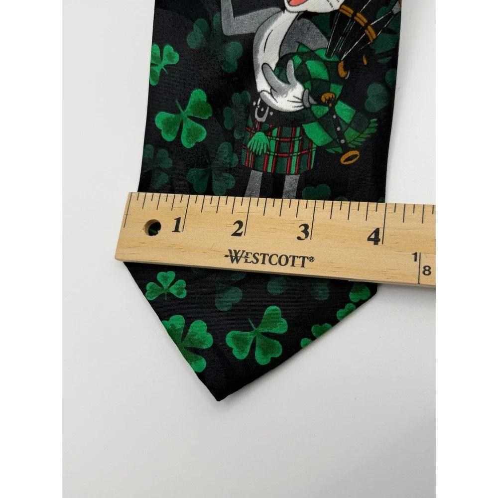 Looney Tunes Bugs Bunny Tie OS Vintage 90s Shamrock St Patricks Day Irish Kilt
